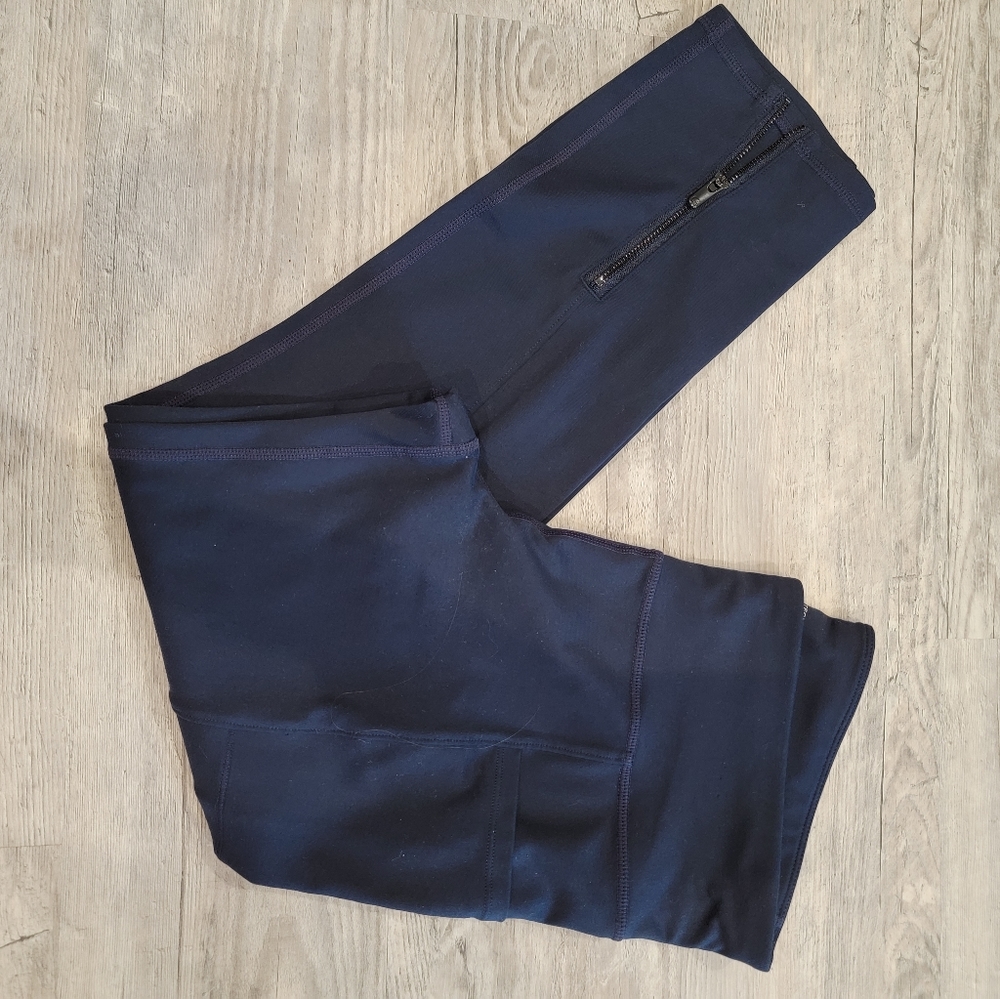 GAP Fit M Capris